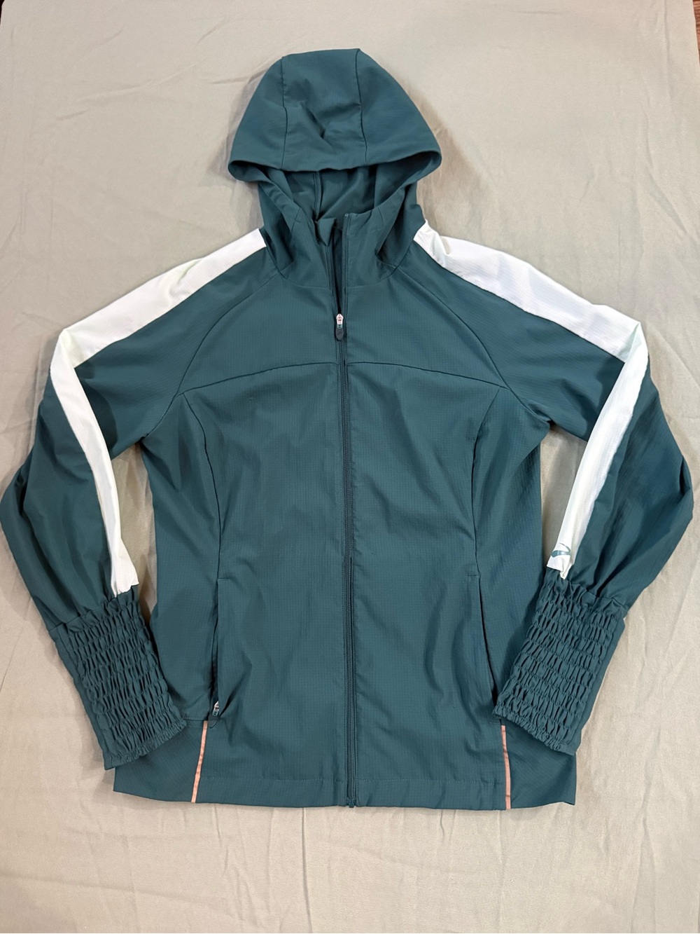 Women's Brooks Lightweight Soft Shell Running Jacket Green M